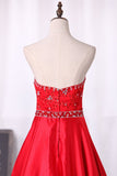 2024 Sweetheart Prom Dress A-Line corpiño de encaje con falda de raso piso de longitud rebordeado