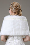 Atractivo abrigo de la boda de imitación de piel con flor hecha a mano MPJ140905