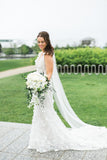 Vestido de novia de sirena con flores 3D de encaje brillante con cuello en V