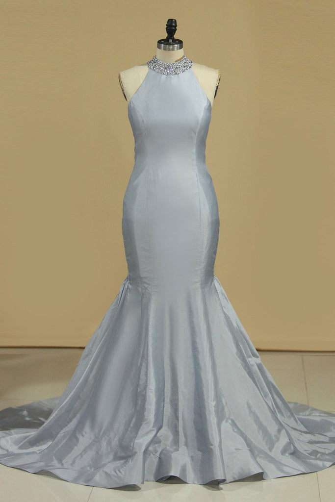 2022 vestidos de baile de cuello alto tafetán de la sirena con rebordear espalda abierta