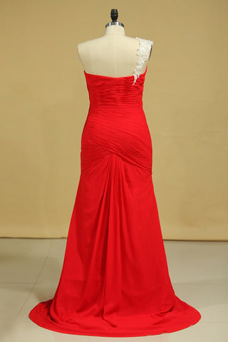 2024 Red de un hombro plisado blusa de la envoltura del vestido de noche de gasa con apliques